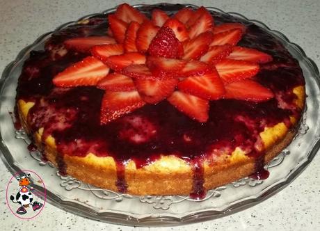 TARTA DE MANZANA Y FRESAS TARTA DE MANZANA Y FRESAS