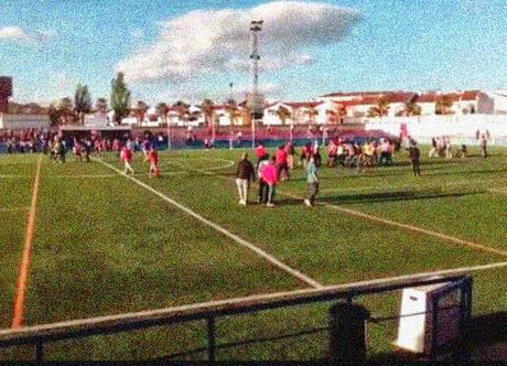 Batalla campal y agresión al colegiado en el partido de juveniles Peñarroya-Deportivo Córdoba (video)