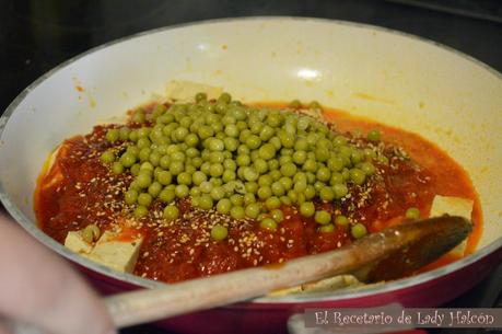 Pasta con salsa de tomate y tofu - Receta vegetariana