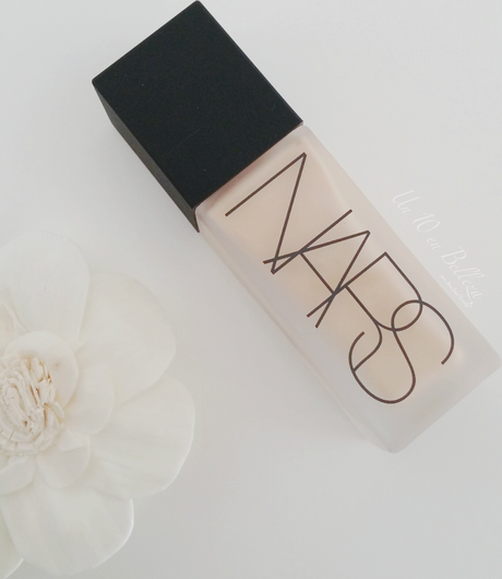 Probando All Day Luminous Weightless Foundation de NARS NARS, All Day Luminous Weightless Foundation, base de maquillaje
