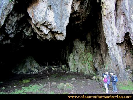 Ruta Linares, La Loral, Buey Muerto, Cuevallagar: Interior de Cuevallagar.