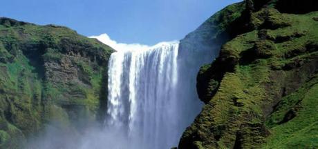Viaja a Islandia lowcost: para todos los bolsillos Skogafoss_islandiaviajes