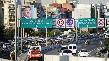 Autopista 25 de Mayo: reducen a 80 km/h la velocidad máxima