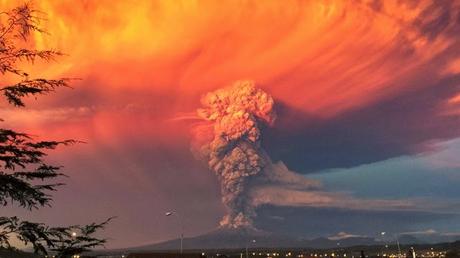 Así quedo registrada la erupción del volcán Calbuco en Chile