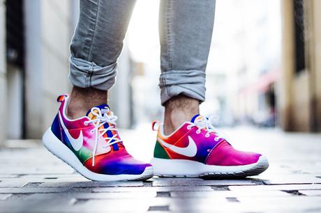 WHERE IS OUR SUMMER? glamournarcotico_fire_meets_gasoline_asos_shirt_h&m_skinny_jeans_mouet_sunglasses_Nike_Roshe_Run_Hypercolour_Biker_Street-Style_Menswear_Charlie-Cole_spain (16)