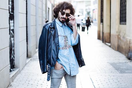 WHERE IS OUR SUMMER? glamournarcotico_fire_meets_gasoline_asos_shirt_h&m_skinny_jeans_mouet_sunglasses_Nike_Roshe_Run_Hypercolour_Biker_Street-Style_Menswear_Charlie-Cole_spain (18)