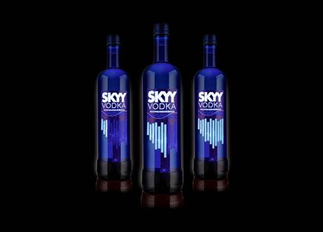 SKYY: la botella de vodka que se ilumina al ritmo de la música