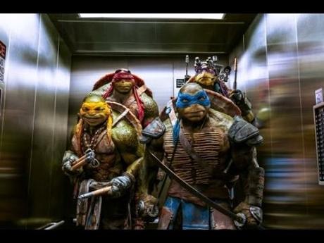 3 imagenes de vehiculos de Teenage Mutant Ninja Turtles 2