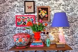 buenos días!!! comenzamos la semana algo rococó y Kistch a más no poder buenos días!!! comenzamos la semana algo rococó y Kistch a más no poder