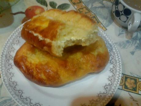 BOLLOS DE LECHE AL YOGOURT BOLLOS DE LECHE AL YOGOURT