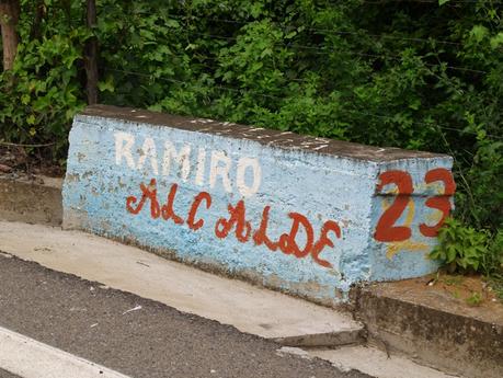 Propagandas electorales que no se quitan y que dañan nuestro patrimonio natural Propagandas electorales que no se quitan y que dañan nuestro patrimonio natural