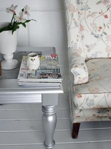 como pintar un mueble de madera acabado metálico blog.letsdecco.com