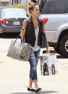 El estilo casual de Jessica Alba.