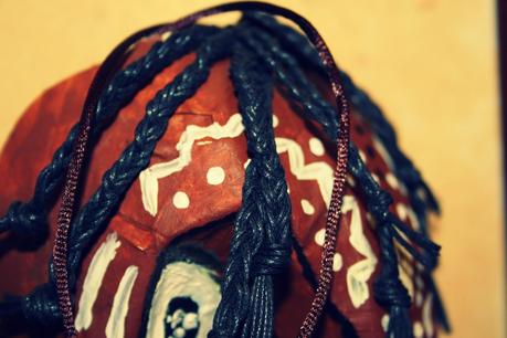 Diy: máscara de papel con la técnica de la cartapesta Diy: máscara de papel con la técnica de la cartapesta