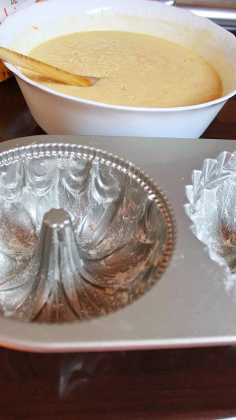 Mini bundt cake de naranja y chocolate Mini bundt cake de naranja y chocolate