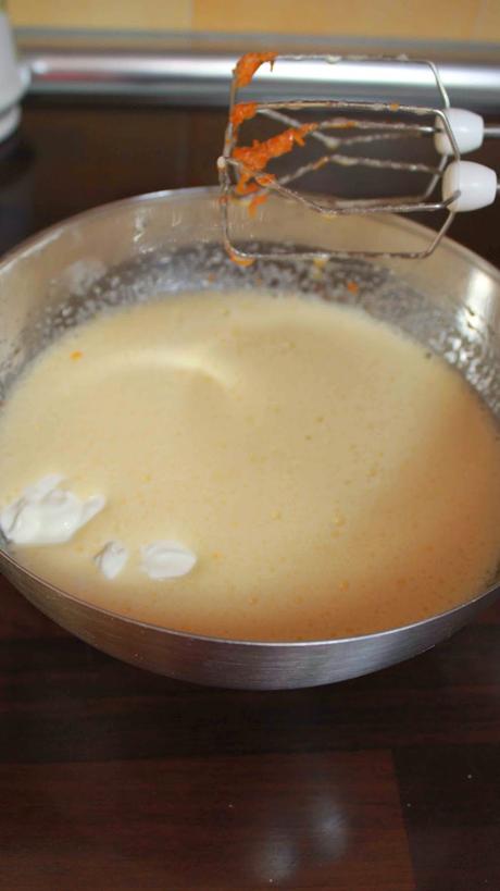 Mini bundt cake de naranja y chocolate Mini bundt cake de naranja y chocolate