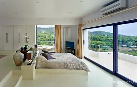 Casa Moderna en la Cala Jondal Casa Moderna en la Cala Jondal