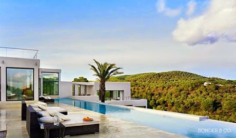 Casa Moderna en la Cala Jondal Casa Moderna en la Cala Jondal