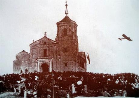 Las Fiestas en honor de Nuestra Señora la Virgen de Los Ángeles hace 100 años