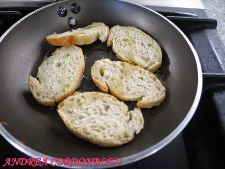 POLLO EN SALSA DE ALMENDRAS O EN PEPITORIA. LA MEJOR RECETA DE MI MADRE. POLLO EN SALSA DE ALMENDRAS O EN PEPITORIA. LA MEJOR RECETA DE MI MADRE.