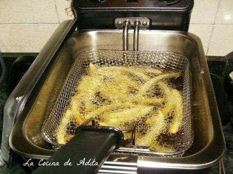 Tapa de patatas, con sobrasada y queso Tapa de patatas, con sobrasada y queso