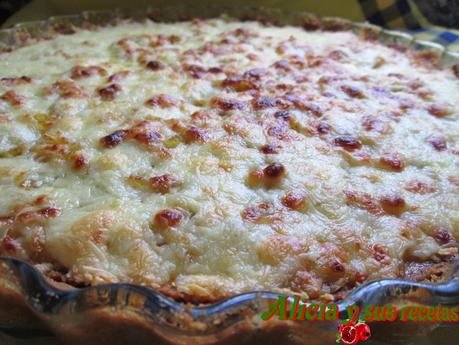 QUICHE DE CEBOLLA Y MANZANA CON GOUDA QUICHE DE CEBOLLA Y MANZANA CON GOUDA