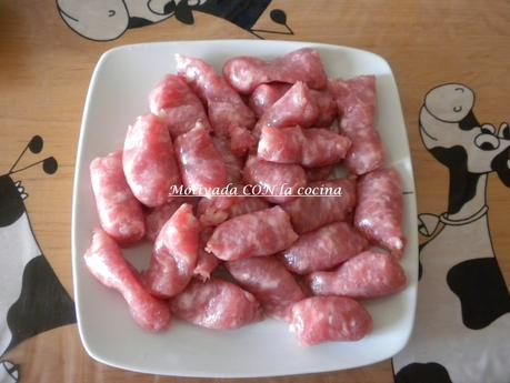 Salchichas en salsa de manzana