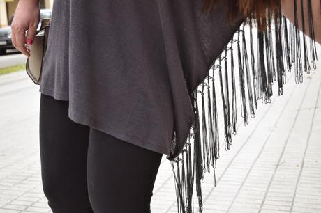 Fringes, fringes... Fringes, fringes...