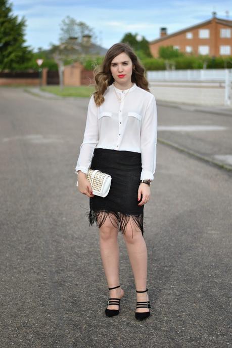 Fringes in my skirt Fringes in my skirt