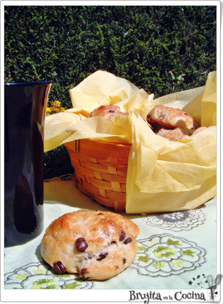 Bollitos con pepitas de chocolate (Doowaps, weikis, mañanitos...) Bollitos con pepitas de chocolate (Doowaps, weikis, mañanitos...)