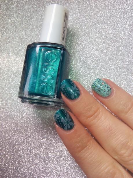 Manicura trophy wife & breakfast in bed con BP51 Manicura trophy wife & breakfast in bed con BP51