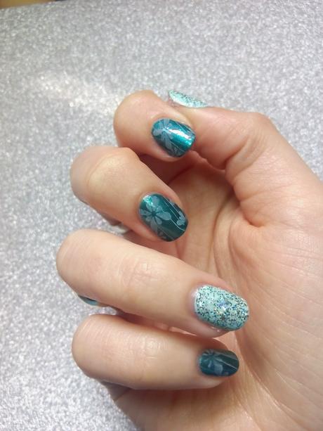 Manicura trophy wife & breakfast in bed con BP51 Manicura trophy wife & breakfast in bed con BP51