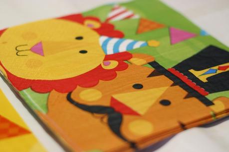 Su primer cumpleaños Su primer cumpleaños