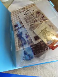 con una tabla y un tarro con una tabla y un tarro