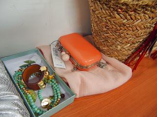 NOS GUSTA METERNOS EN LIOS! NOS GUSTA METERNOS EN LIOS!