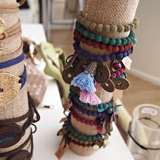 NOS GUSTA METERNOS EN LIOS! NOS GUSTA METERNOS EN LIOS!