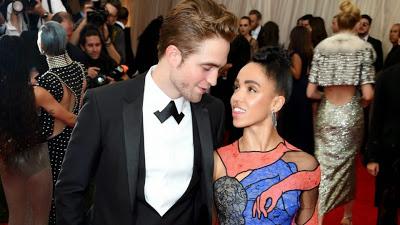 Robert Pattinson y  FKA Twigs: pareja en Met Gala