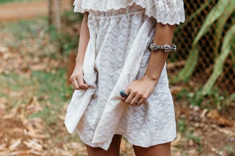 Off_Shoulders_Dress-Zaitegui-Kauai-Espadrilles-Summer_Look-Collage_Vintage-White_Dress-54