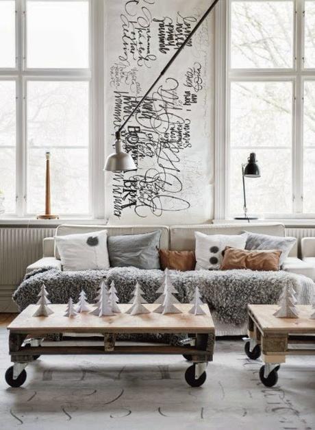 Mesa con palets Mesa con palets