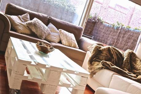 Mesa con palets Mesa con palets