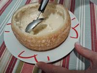 Vaciado de la Torta del Casar Vaciado de la Torta del Casar