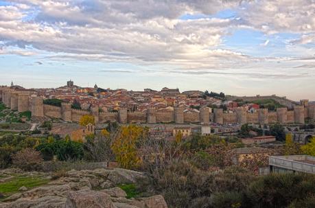 Ávila, Ciudad de Murallas.