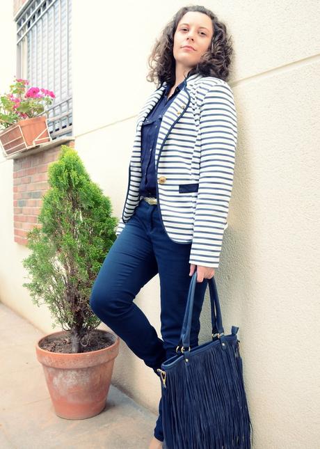 Navy and fringes Navy and fringes (9)