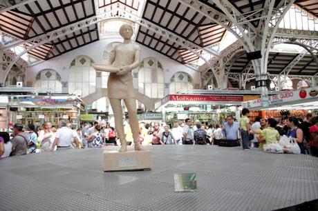 Las madres se merecen un monumento, por eso Arroz La Fallera les ha hecho uno con arroz Las madres se merecen un monumento, por eso Arroz La Fallera les ha hecho uno con arroz