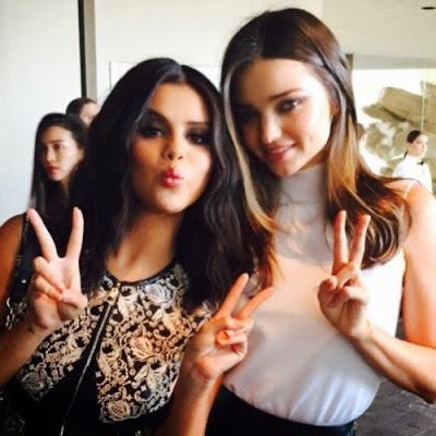 Miranda Kerr y Selena Gomez, en fiesta de LouisVuitton Miranda Kerr y Selena Gomez, en fiesta de LouisVuitton