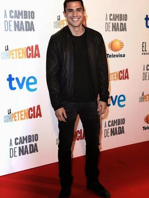 Hiba y Álex nos cuentan qué buscan en una pareja Hiba y Álex nos cuentan qué buscan en una pareja