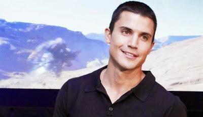 Hiba y Álex nos cuentan qué buscan en una pareja Hiba y Álex nos cuentan qué buscan en una pareja