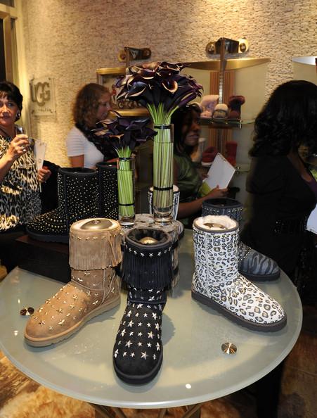 LA HISTORIA DE LAS BOTAS UGG LA HISTORIA DE LAS BOTAS UGG