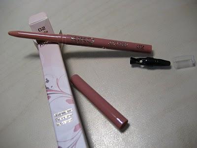 Kiko - de todo un poco y sus swatches Kiko - de todo un poco y sus swatches