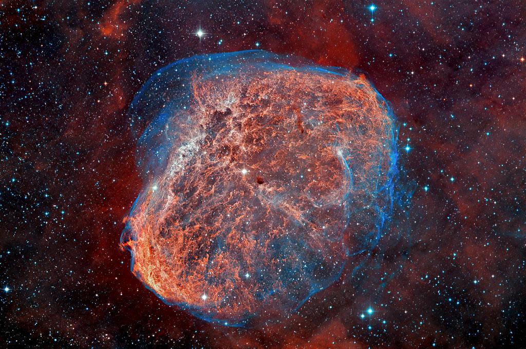 La Nebulosa Medialuna La Nebulosa Medialuna